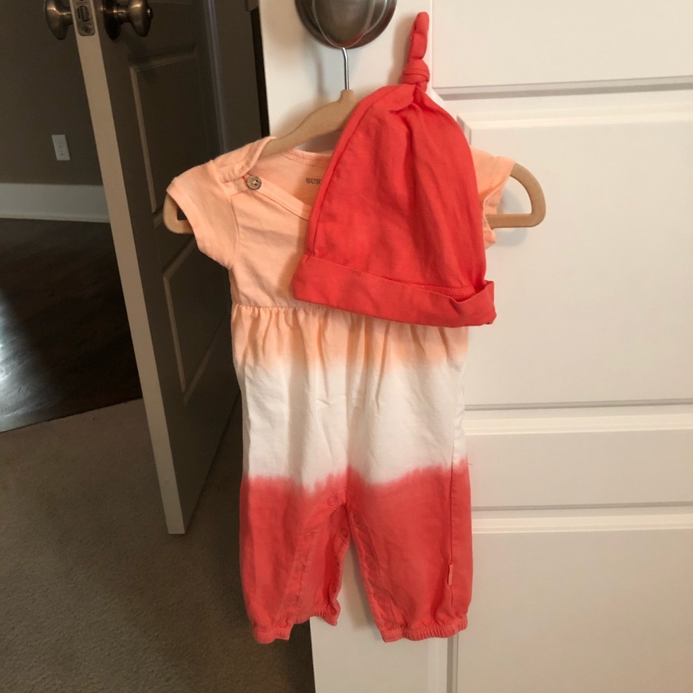 Burt’s bees newborn jumpsuit with matching hat